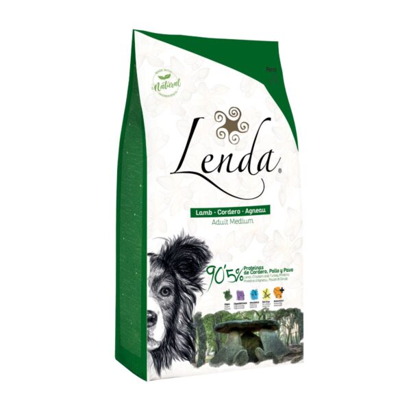 Lenda Natural Grain-Free Lamb est une alimentation complète et sans céréales pour chiens adultes. Cette recette savoureuse, préparée avec 48% de viande, offre une nutrition optimale tout en évitant les allergènes courants comme le blé, le lait et la viande rouge.